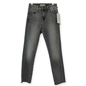 FIDELITY- NWT Gray Jeans / Denim - Size 26